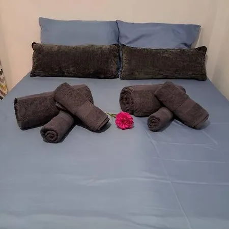 Lydia's Cozy House * Paradeísion