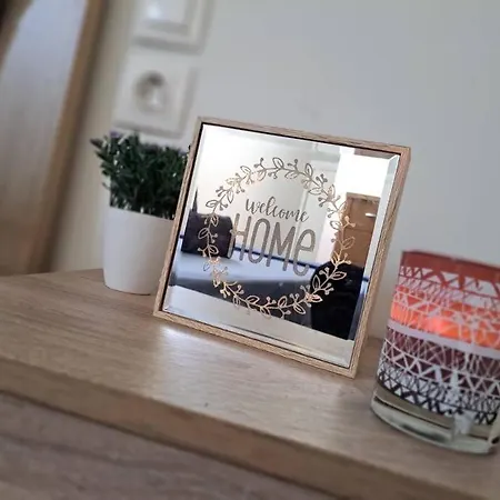 Lydia's Cozy House Apartment Paradeísion