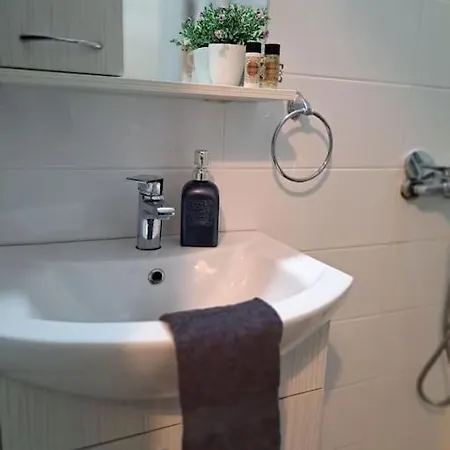 Lydia's Cozy House Paradíszi