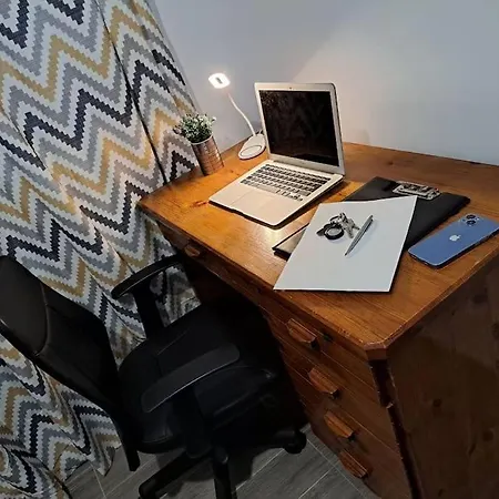 Lydia's Cozy House Apartamento Paradeísion