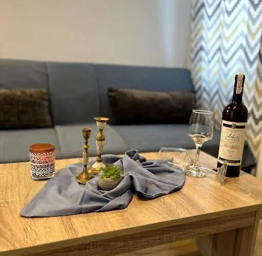 Lydia's Cozy House *