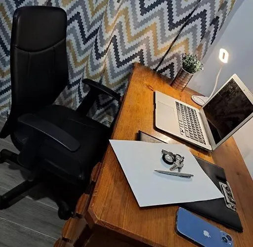 Lydia's Cozy House *