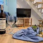 Lydia's Cozy House Apartman
